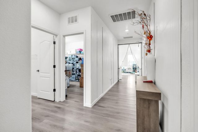 3766 Partridge Pkwy, Olivehurst, CA 95961