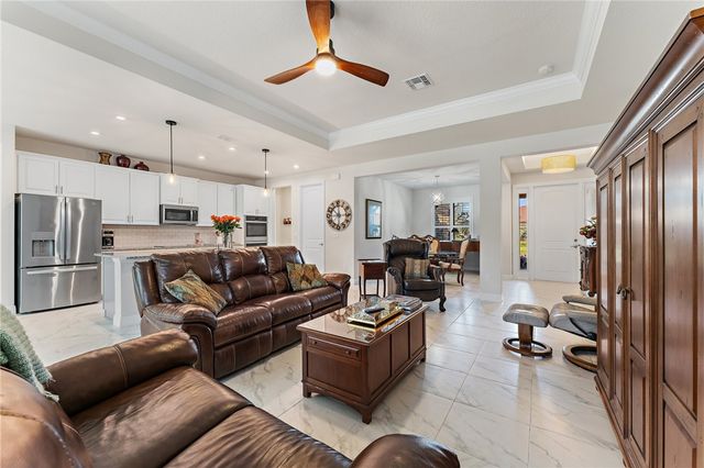 6291 Arcadia Square, Vero Beach, FL 32966