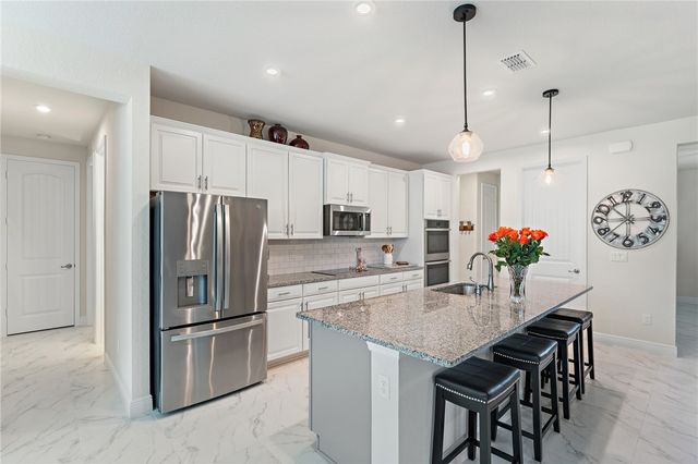 6291 Arcadia Square, Vero Beach, FL 32966