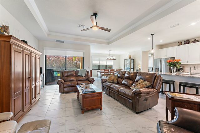 6291 Arcadia Square, Vero Beach, FL 32966