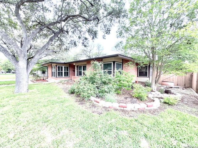 435 Burnside, San Antonio, TX 78209