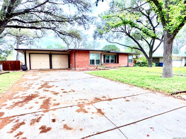 435 Burnside, San Antonio, TX 78209