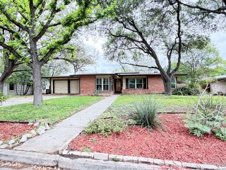 435 Burnside, San Antonio, TX 78209
