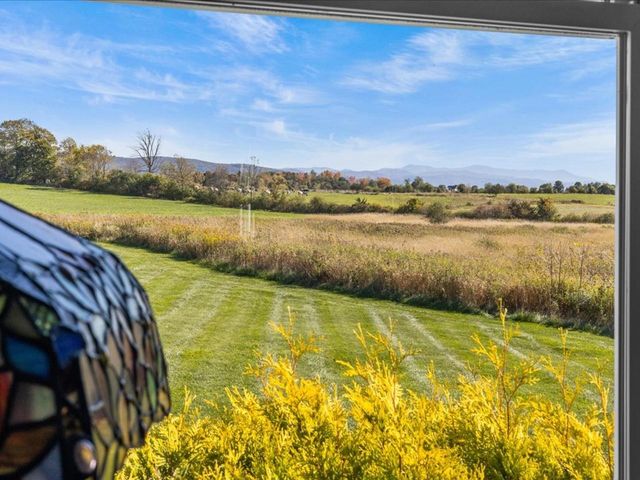 270 Sutton Farm Drive, Shelburne, VT 05482