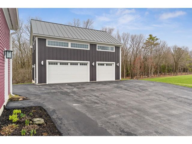 270 Sutton Farm Drive, Shelburne, VT 05482