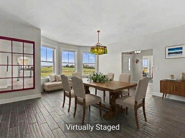 270 Sutton Farm Drive, Shelburne, VT 05482