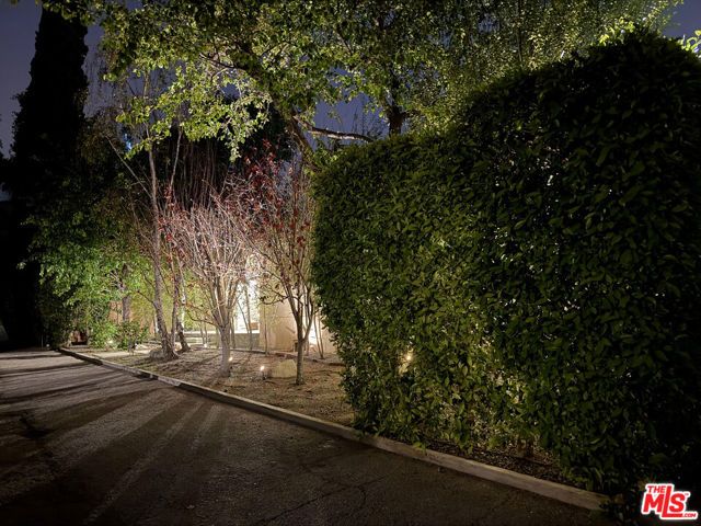 13324 W SUNSET, Los Angeles, CA 90049