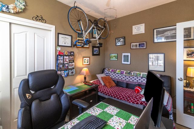 7470 E Fedora Avenue, Fresno, CA 93737