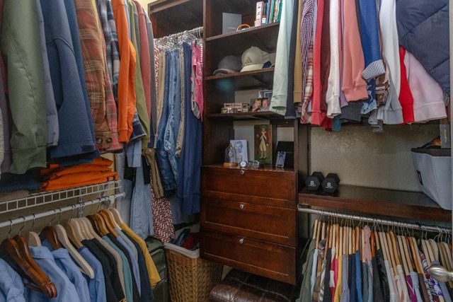 7470 E Fedora Avenue, Fresno, CA 93737