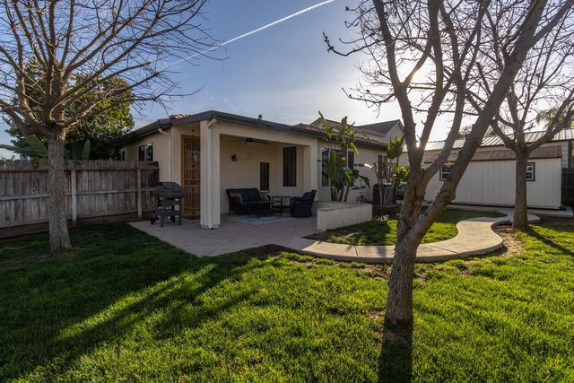 7470 E Fedora Avenue, Fresno, CA 93737