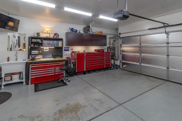 7470 E Fedora Avenue, Fresno, CA 93737