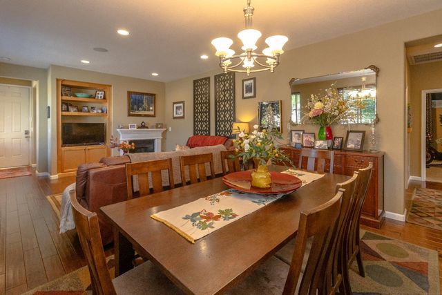 7470 E Fedora Avenue, Fresno, CA 93737