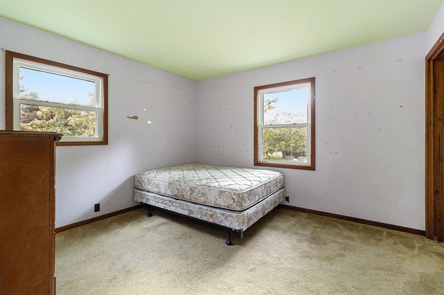 559 E Sands Street, Pentwater, MI 49449