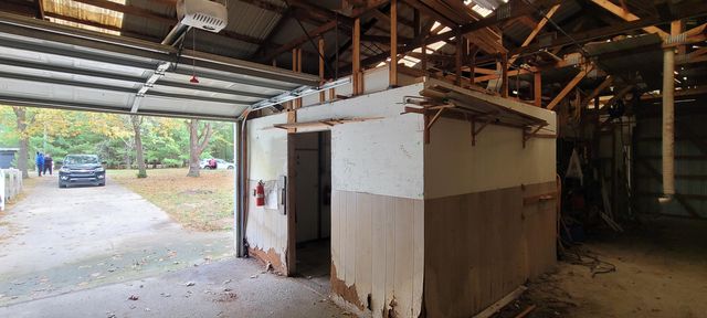 559 E Sands Street, Pentwater, MI 49449