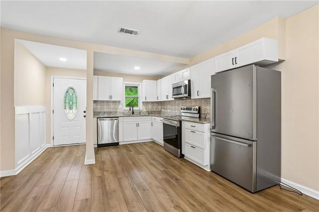 5555 Mason Road, Atlanta, GA 30349