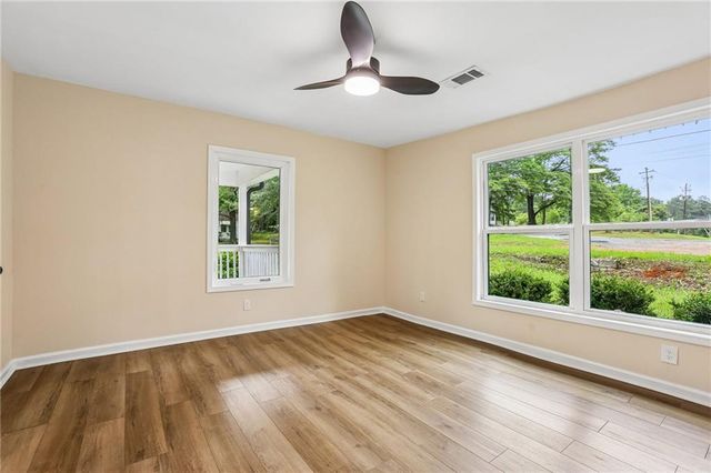5555 Mason Road, Atlanta, GA 30349