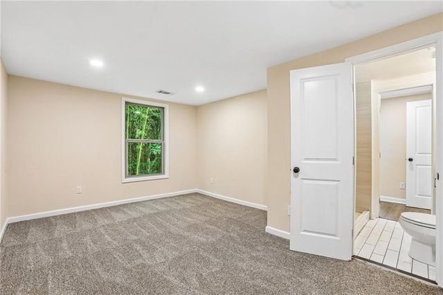 5555 Mason Road, Atlanta, GA 30349