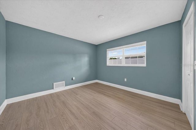100 MATISSE CIRCLE W, Nokomis, FL 34275