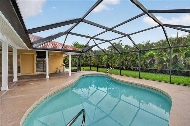 100 MATISSE CIRCLE W, Nokomis, FL 34275