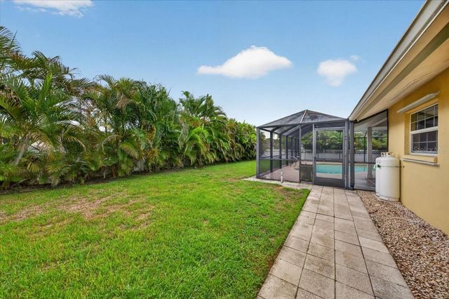 100 MATISSE CIRCLE W, Nokomis, FL 34275