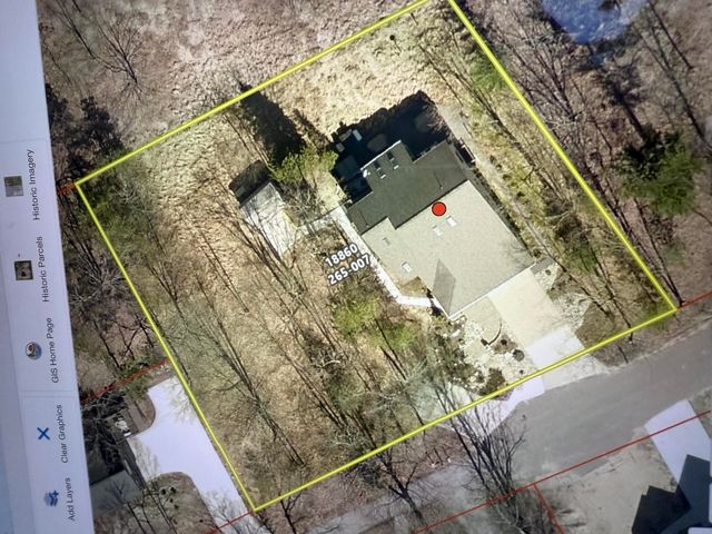 18860 Piney Point Drive, Ferrysburg City, MI 49456