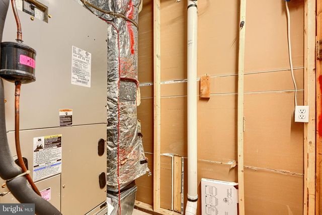 10100 LEWIS DR, Damascus, MD 20872