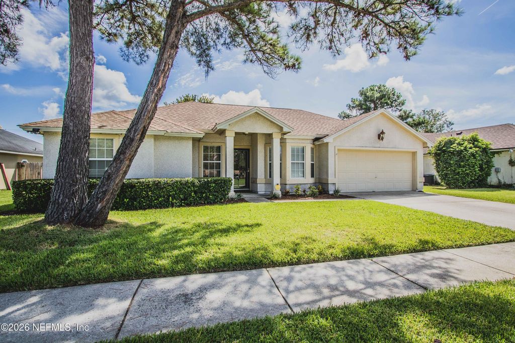 1945 BRECKENRIDGE Boulevard, Middleburg, FL 32068