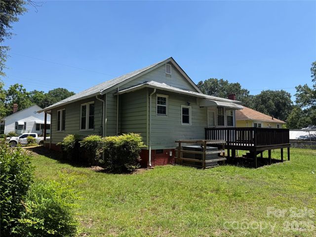 652 Cherry Street, Wadesboro, NC 28170