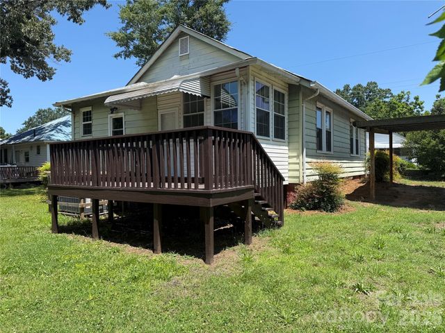 652 Cherry Street, Wadesboro, NC 28170
