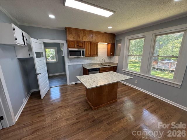 652 Cherry Street, Wadesboro, NC 28170