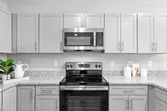 102 Davis Ridge Lane, Clarksville, TN 37040