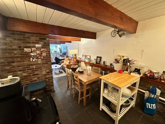 77 Joy 1, Boston, MA 02114