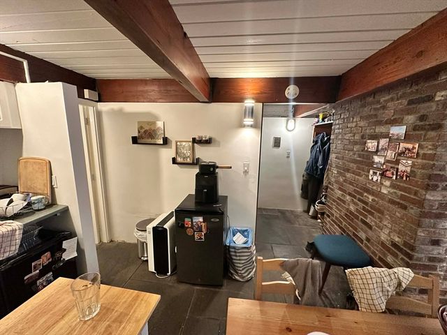 77 Joy 1, Boston, MA 02114