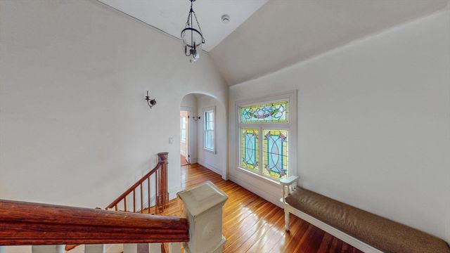 36 Dexter Rd, Newton, MA 02460