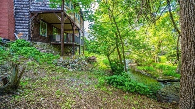 36 Dexter Rd, Newton, MA 02460