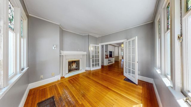 36 Dexter Rd, Newton, MA 02460