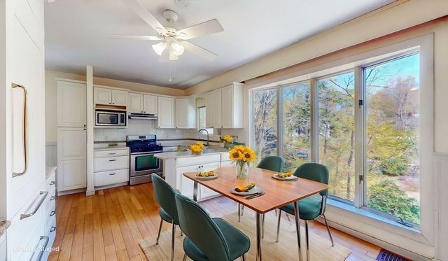 36 Dexter Rd, Newton, MA 02460