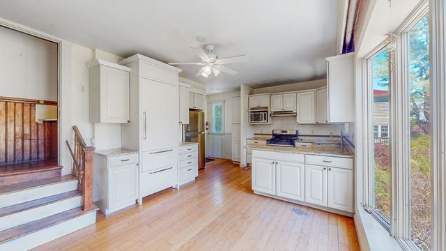 36 Dexter Rd, Newton, MA 02460