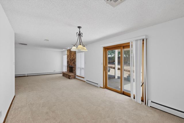 3701 Torrey Pines Road SE, Rio Rancho, NM 87124