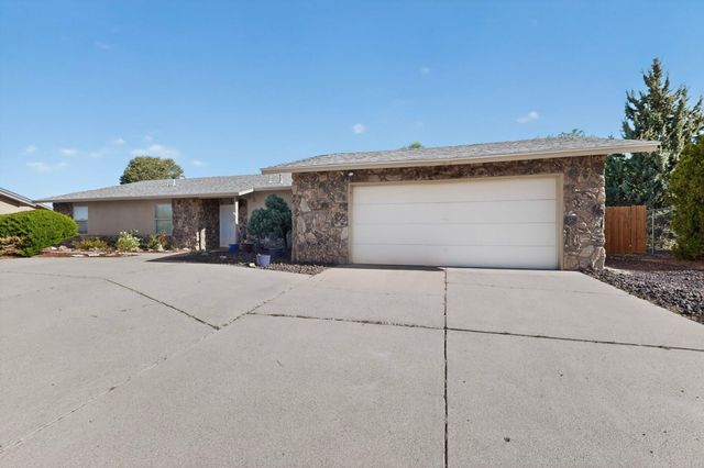 3701 Torrey Pines Road SE, Rio Rancho, NM 87124