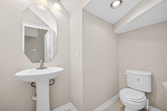 12607 Ashford Shore Drive, Houston, TX 77072