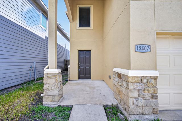 12607 Ashford Shore Drive, Houston, TX 77072