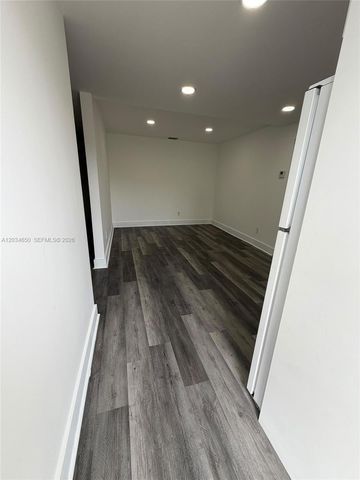 2025 NW 72nd Street 2, Miami, FL 33147
