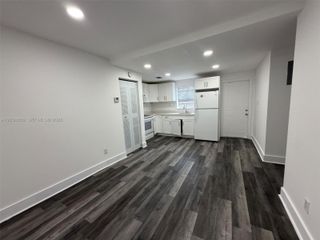 2025 NW 72nd Street 2, Miami, FL 33147