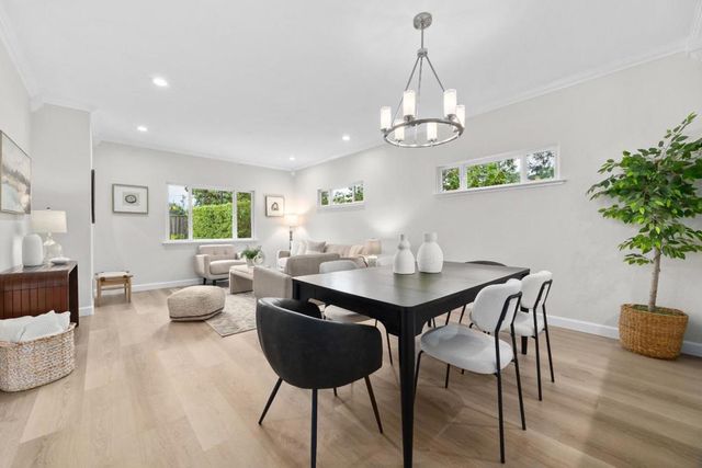 1576 Heritage Lane, Santa Cruz, CA 95062