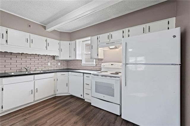 1530 Choctaw Street, Leavenworth, KS 66048