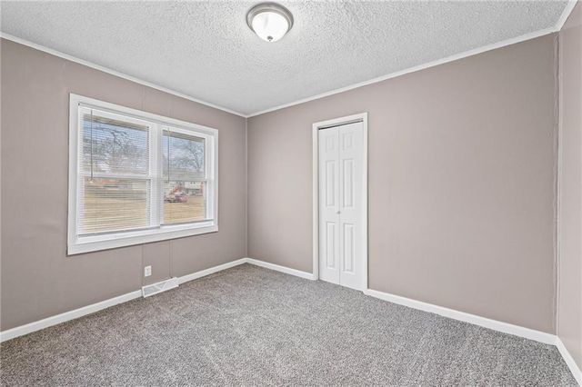 1530 Choctaw Street, Leavenworth, KS 66048