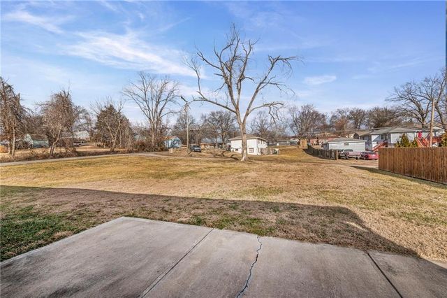 1530 Choctaw Street, Leavenworth, KS 66048
