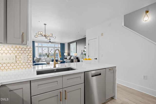 444 S Blount Street 318, Raleigh, NC 27601