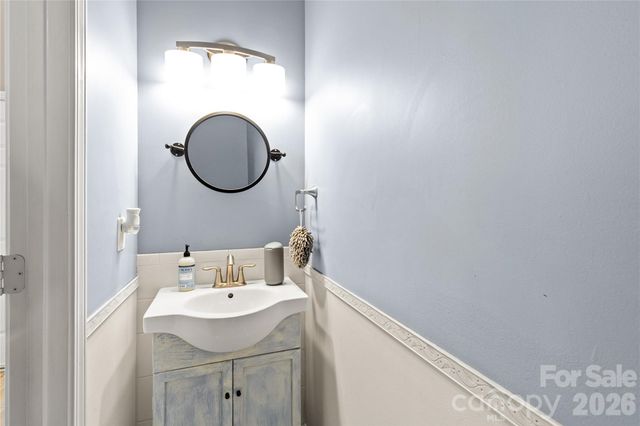 1126 W Arrow Lake Court, Lancaster, SC 29720